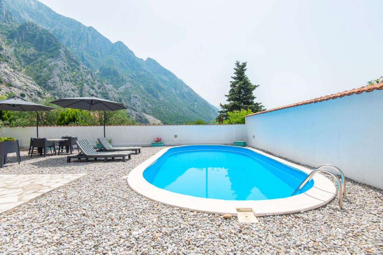 Gemma Di Cattaro Apartments エクステリア 写真